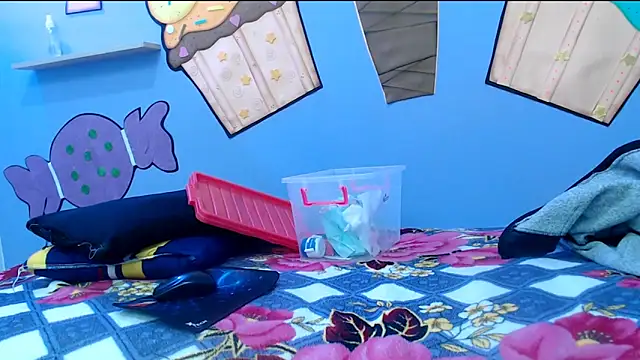 Snapshot of katty18love18 chatting on 11-24-25, 01:38 katty18love18 online show from 11-24-25, 01:38