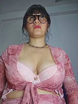 Snapshot of Kitty_Kalifa chatting on 06-14-26, 03:19 Kitty Kalifa online show from 06-14-26, 03:19