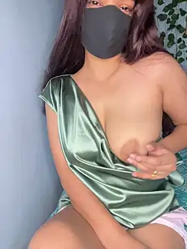 Cute Marina online show from 04-23-26, 07:52