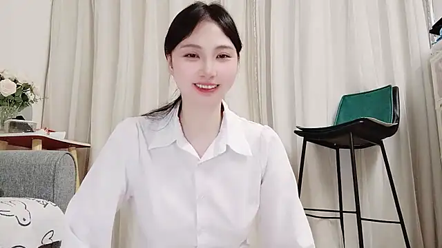 Snapshot of yuyan3929 chatting on 04-02-26, 01:47 yuyan3929 online show from 04-02-26, 01:47