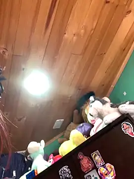 Emilyy-18 online show from 10-27-25, 06:34