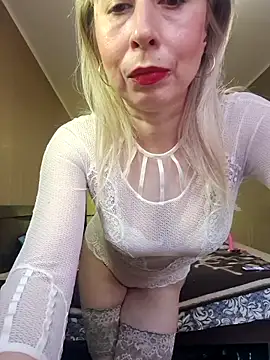 SelinaLovqx online show from 04-20-26, 07:55