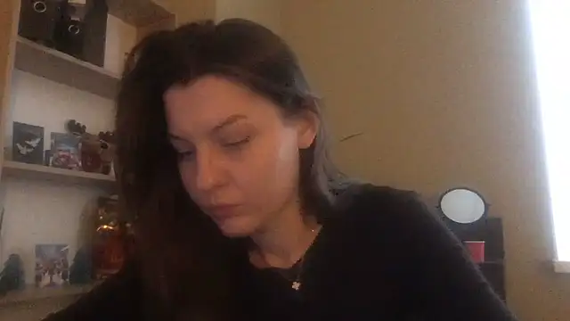 DollyRoma online show from 12-18-25, 09:37