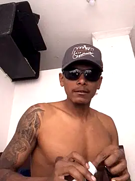 detonador999 online show from 10-24-25, 09:33