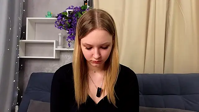 ElissaGlod online show from 02-24-26, 01:09