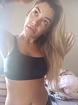 DESIRIE0609 online show from 11-06-25, 02:40