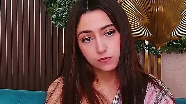 Snapshot of Gloria_Bendall chatting on 01-07-26, 12:07 Gloria Bendall online show from 01-07-26, 12:07