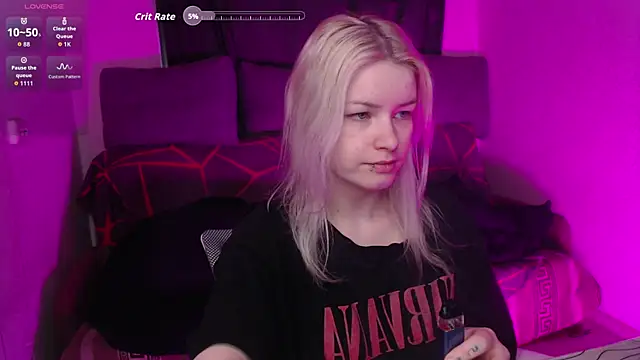 CherryNight6 online show from 04-21-26, 09:06