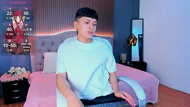 Maxii18  online show from 11-01-25, 06:54