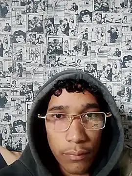 Snapshot of safwg_ofc chatting on 02-10-26, 07:18 safwg ofc online show from 02-10-26, 07:18