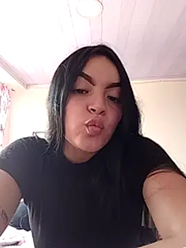 Snapshot of Nuvi_jonhs chatting on 10-30-25, 08:20 Nuvi jonhs online show from 10-30-25, 08:20