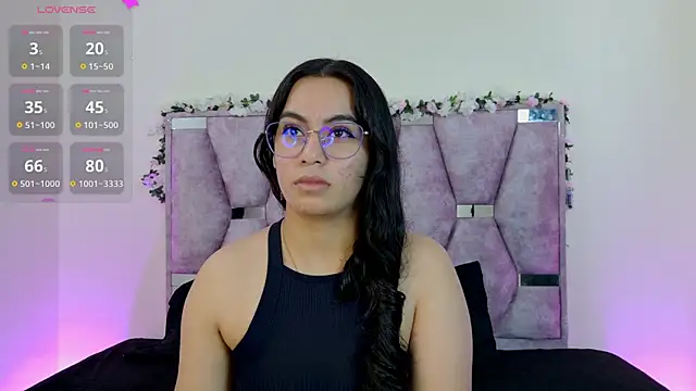 Snapshot of Iris_mandarinne chatting on 10-30-25, 06:08 Iris mandarinne online show from 10-30-25, 06:08