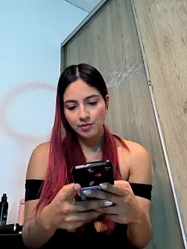 SofiCastro09  online show from 11-13-25, 05:01