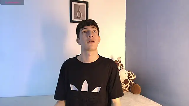 Snapshot of Erick_Taylor3 chatting on 07-29-26, 09:02 Erick Taylor3 online show from 07-29-26, 09:02
