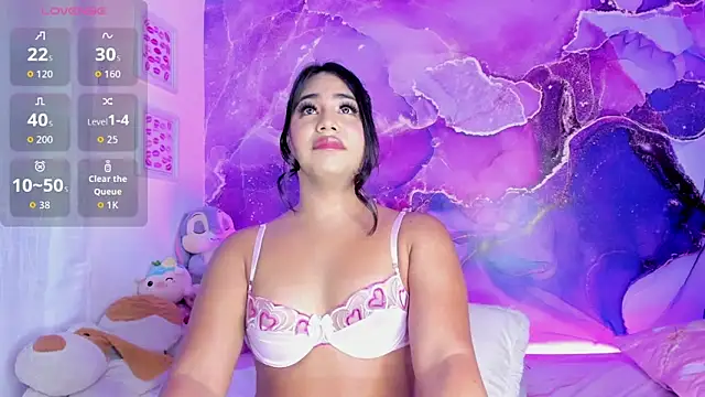 Snapshot of mishelbubble chatting on 01-07-26, 04:37 mishelbubble online show from 01-07-26, 04:37