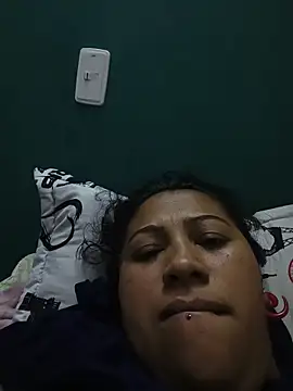 Snapshot of marimar_24 chatting on 10-27-25, 11:36 marimar 24 online show from 10-27-25, 11:36