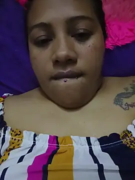 Snapshot of marimar_24 chatting on 11-13-25, 02:54 marimar 24 online show from 11-13-25, 02:54