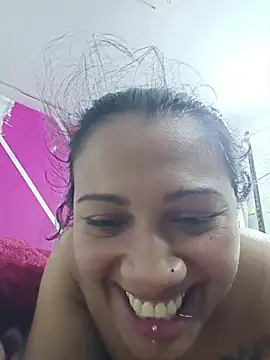 Snapshot of marimar_24 chatting on 12-14-25, 04:18 marimar 24 online show from 12-14-25, 04:18