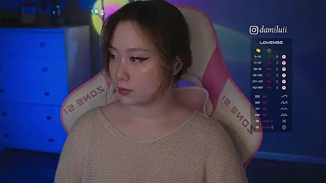 damilui online show from 11-10-25, 07:02