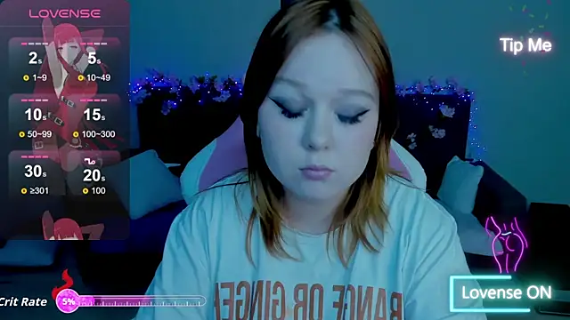 Lovly Vixen online show from 11-10-25, 05:45