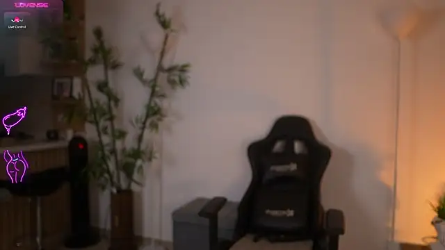 JessicaPratt online show from 03-24-26, 12:54