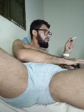 FerrariniHott online show from 10-29-25, 04:59