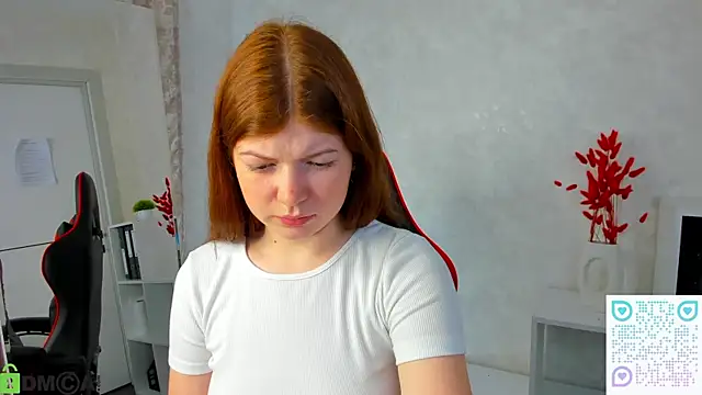 Nika Jonson online show from 12-14-25, 01:11