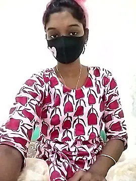 Snapshot of Tushi-10 chatting on 01-17-26, 01:32 Tushi-10 online show from 01-17-26, 01:32