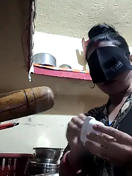 Pyaar Ki Pooja online show from 11-27-25, 04:25