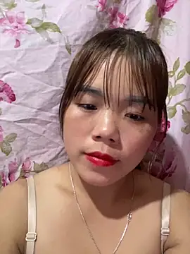 Snapshot of nachi-baby chatting on 10-31-25, 08:43 nachi-baby online show from 10-31-25, 08:43