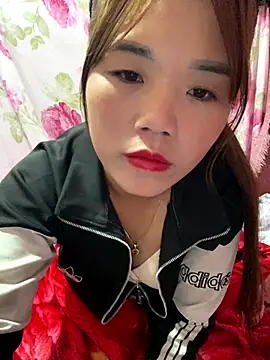 Snapshot of nachi-baby chatting on 11-28-25, 08:00 nachi-baby online show from 11-28-25, 08:00