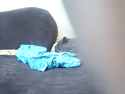 Snapshot of noluthandozuma chatting on 10-29-25, 10:50 noluthandozuma online show from 10-29-25, 10:50