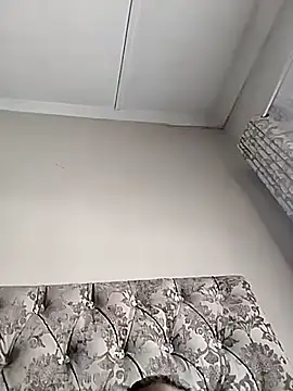 Snapshot of IndianLara chatting on 12-01-25, 01:49 IndianLara online show from 12-01-25, 01:49