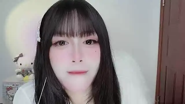 Snapshot of -zhuzhu-999- chatting on 07-19-26, 06:33 -zhuzhu-999- online show from 07-19-26, 06:33