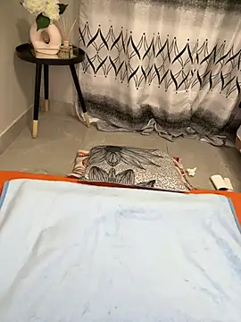 Nicole bash online show from 04-11-26, 11:14