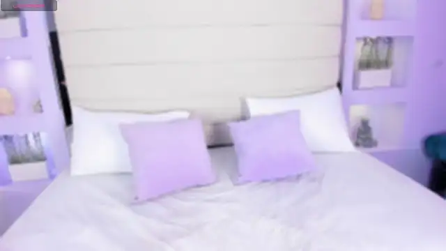 AmyColman  online show from 02-05-26, 12:10