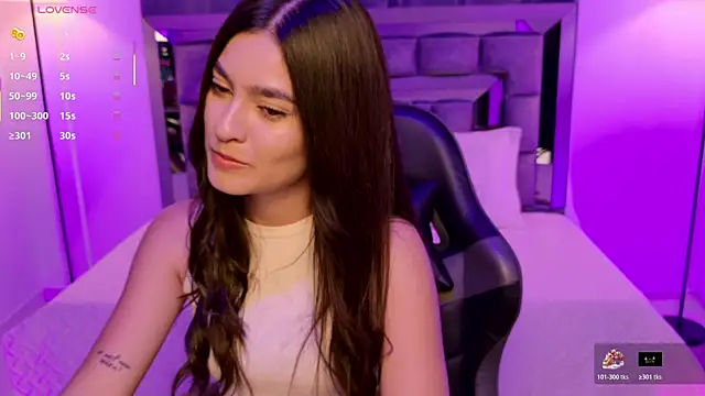 Bella Clark2 online show from 10-30-25, 02:24