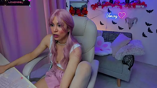 VenusIsLove  online show from 10-26-25, 06:36