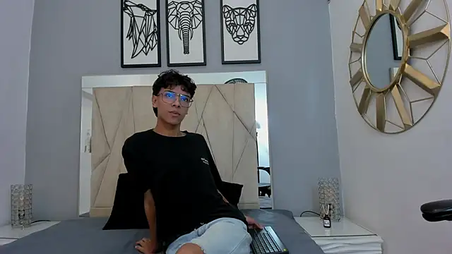 adams bobby online show from 11-23-25, 11:32