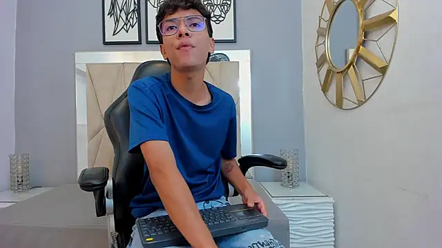 adams bobby online show from 01-12-26, 11:26