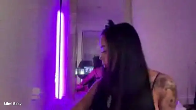 Snapshot of mimibabyxxx chatting on 10-24-25, 01:46 mimibabyxxx online show from 10-24-25, 01:46