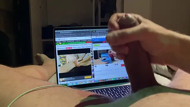 Snapshot of DeepEyePuppy chatting on 03-16-26, 02:39 DeepEyePuppy online show from 03-16-26, 02:39