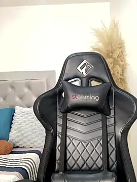 Snapshot of jony_Oconnor chatting on 01-16-26, 12:20 jony Oconnor online show from 01-16-26, 12:20