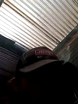 Snapshot of Khalid16_ chatting on 11-11-25, 02:17 Khalid16 online show from 11-11-25, 02:17