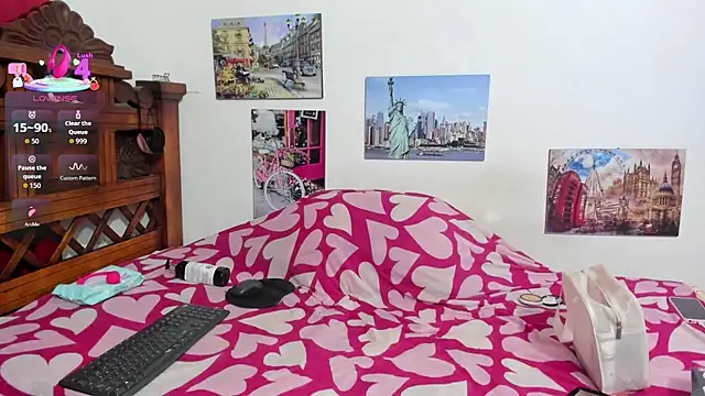 ROXANA DIAZ online show from 11-03-25, 01:29