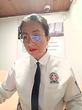 Snapshot of Valentina--1 chatting on 07-08-26, 10:42 Valentina--1 online show from 07-08-26, 10:42