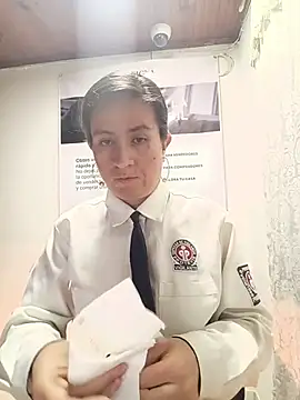 Snapshot of Valentina--1 chatting on 07-24-26, 10:46 Valentina--1 online show from 07-24-26, 10:46