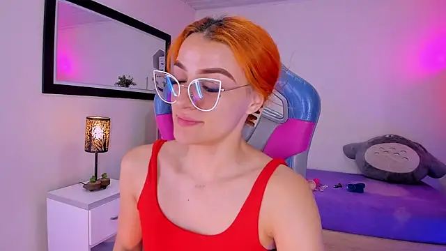 Snapshot of celeste_blazze_ chatting on 02-20-26, 03:34 celeste blazze online show from 02-20-26, 03:34