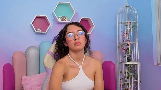 Sasha-Monroe online show from 10-26-25, 11:09