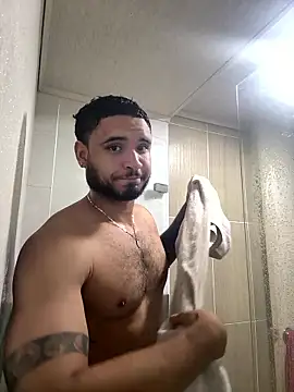 AUSTINN TORRES online show from 01-09-26, 10:22